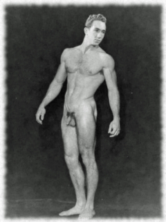 Tom Mathews